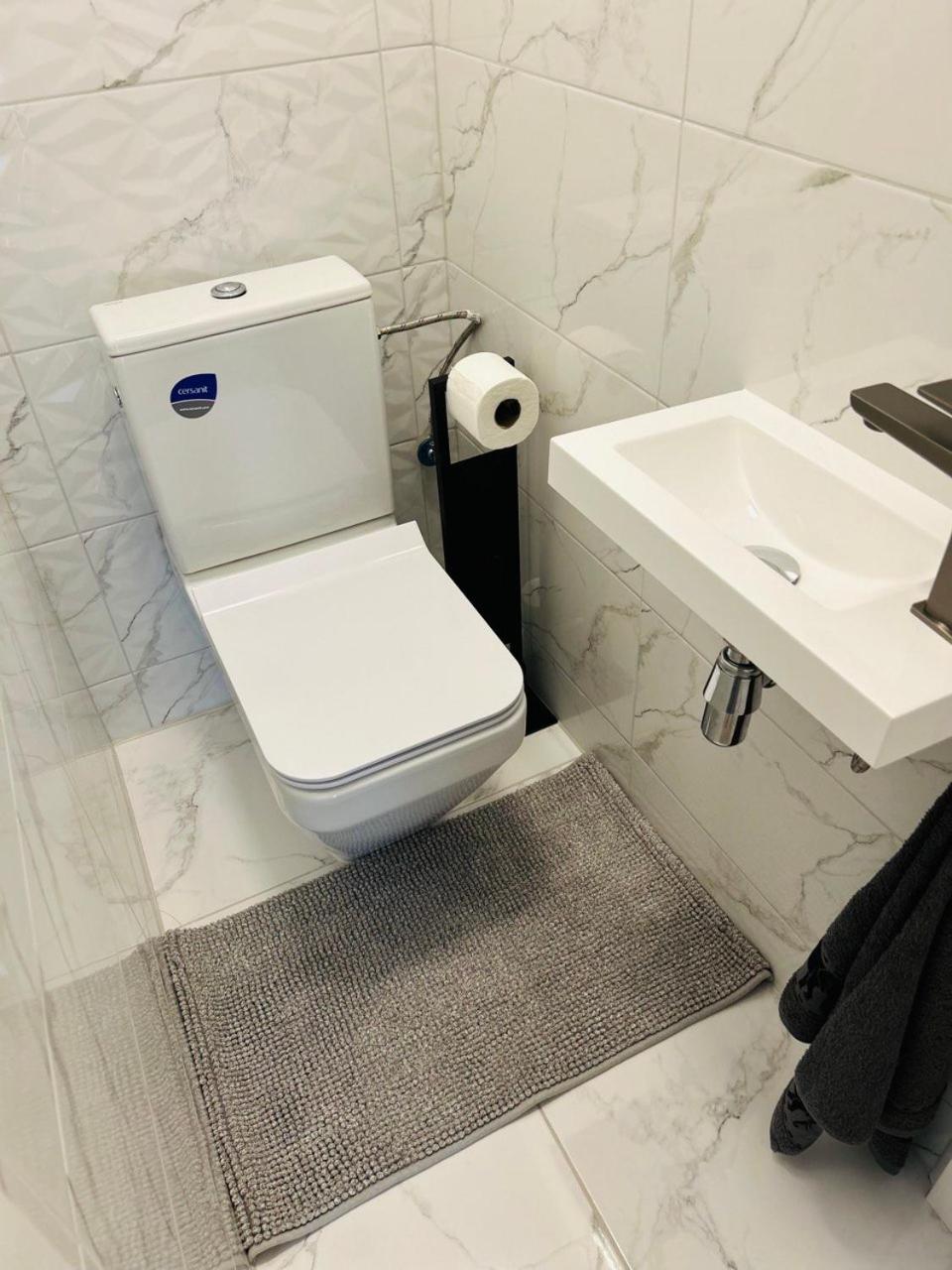 Szep Erno Vip Apartman Hajdúszoboszló Exteriör bild