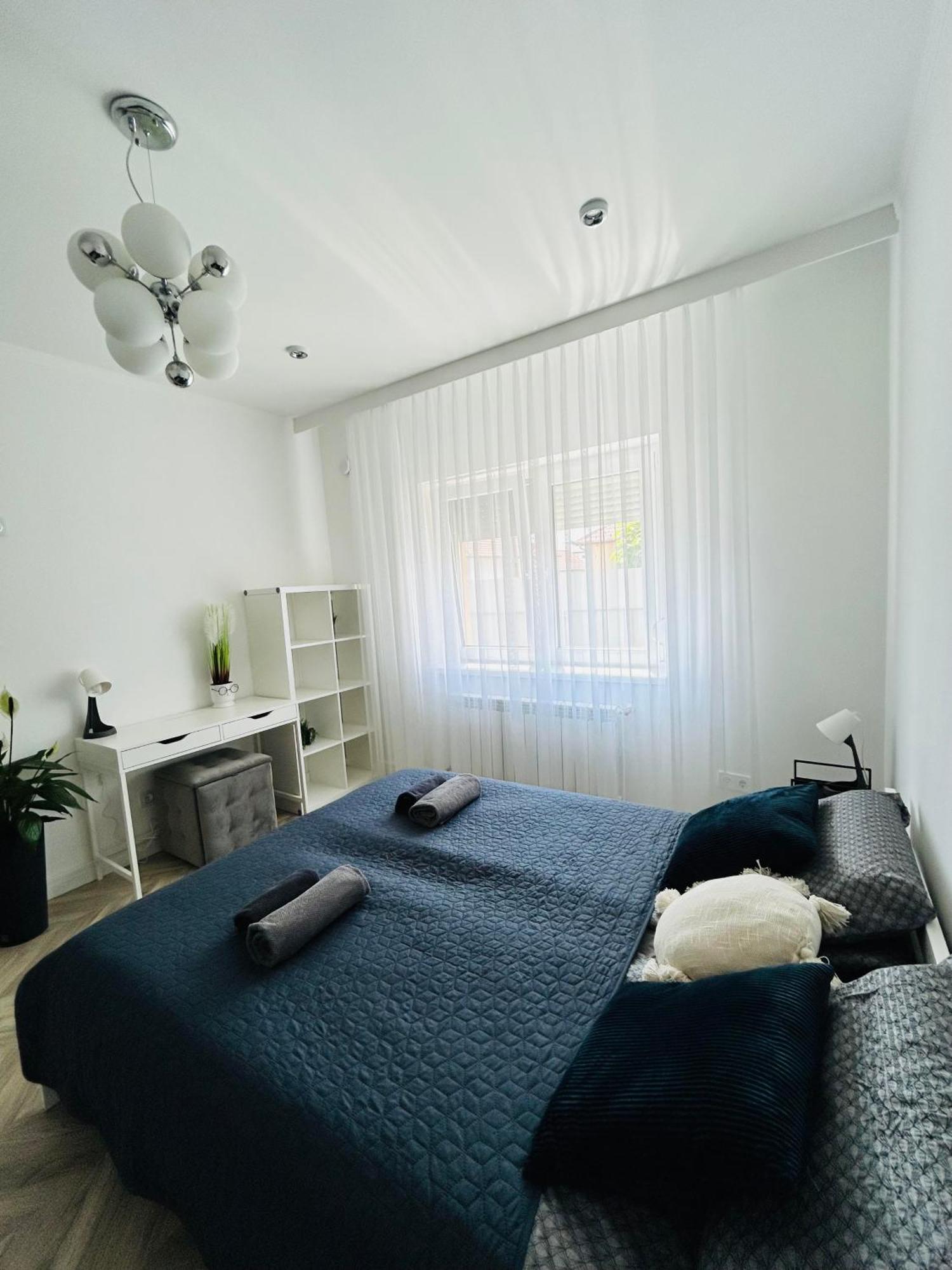 Szep Erno Vip Apartman Hajdúszoboszló Exteriör bild