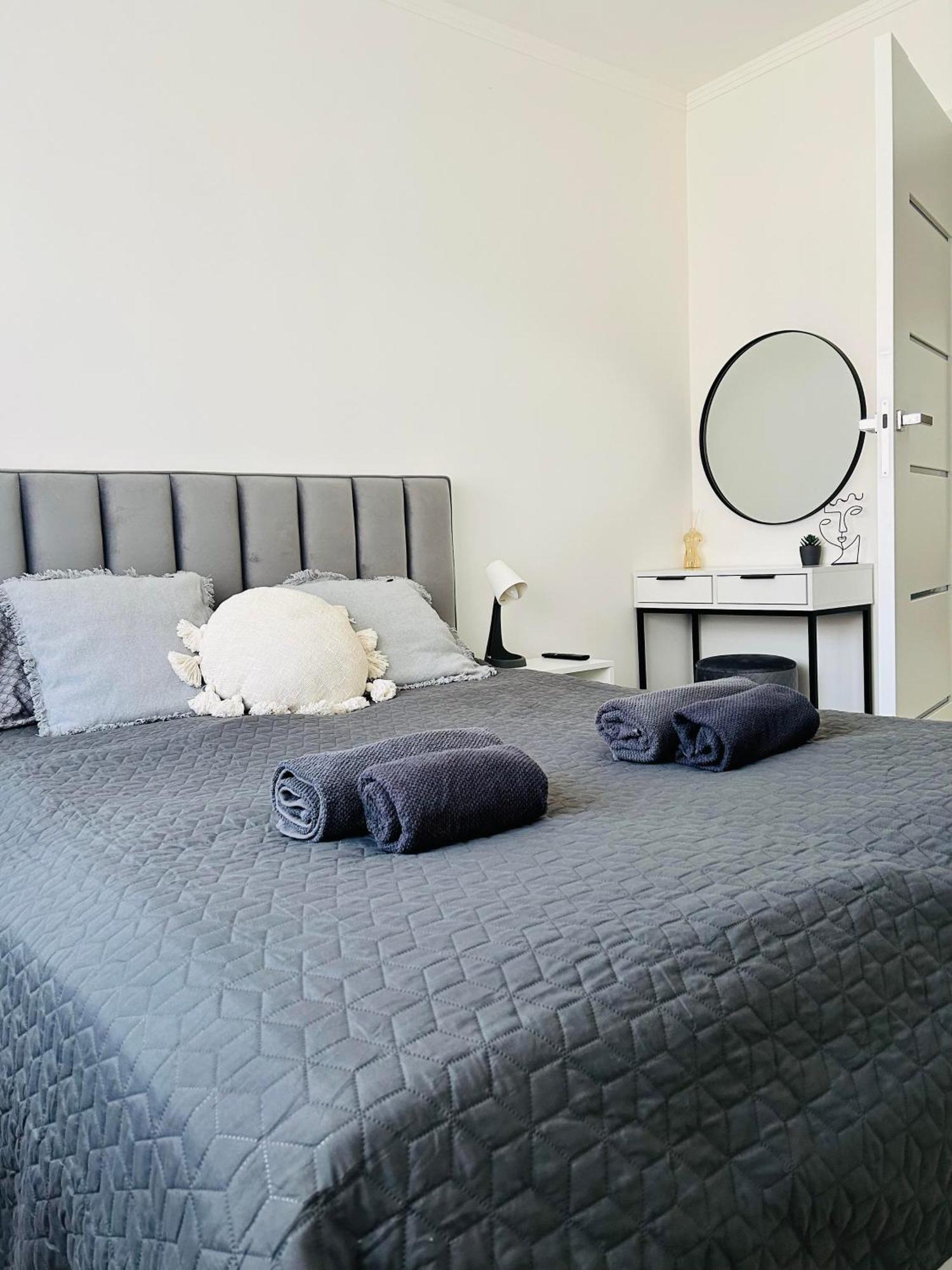 Szep Erno Vip Apartman Hajdúszoboszló Exteriör bild